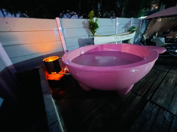 Tickle Tub – Fire Driven Hot Tub – Standard Height